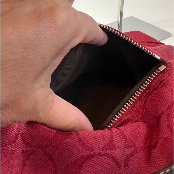 Coach Red Jacquard Crossbody w/Brown Leather Strap w/COA - Picture 5 of 10